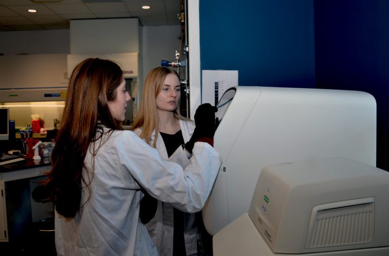 Science in Action: Student Researchers Break New Ground in Venom Neutralization and Environmental Genomics